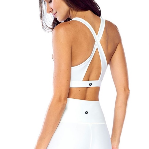 NWT Electric Yoga Slash Laser Cut Sports Bra XS IV - Picture 2 of 8